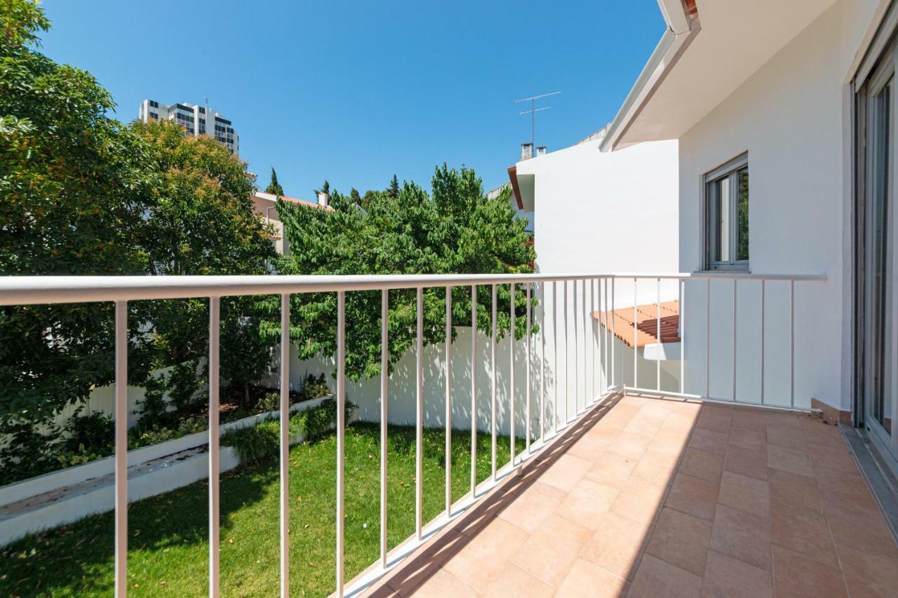 Mama Coco Cascais Apartments Exterior photo